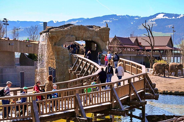 pippi langstrumpf takatukaland elefantenpark bruecke bybalzer