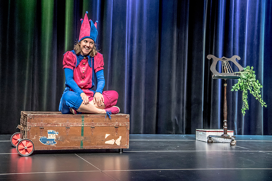 koffertheater fidibus froschkoenig bybalzer