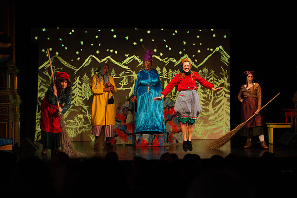 die kleine hexe hexenpruefung besen blocksberg bybalzer